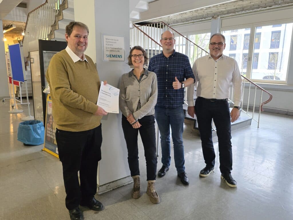 Partnerschaft fortgesetzt: Zusammenarbeit Siemens/Max-von-Laue-Gymnasium wird für weitere drei Jahre fortgeführt